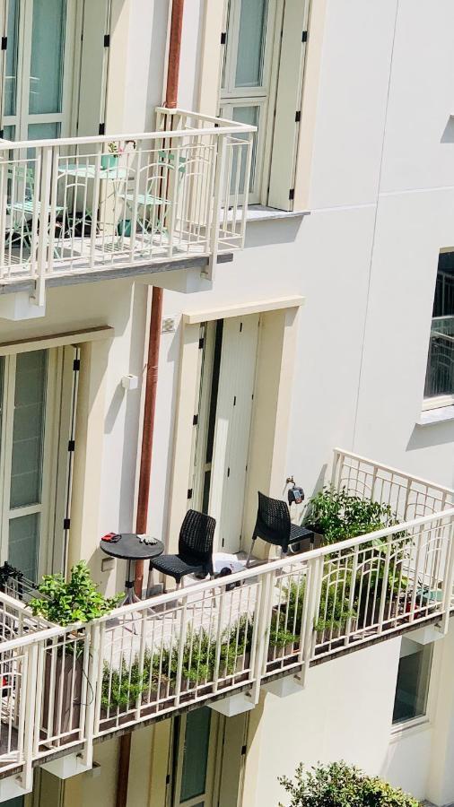 Milano Bocconi-Navigli 10 Lägenhet Exteriör bild